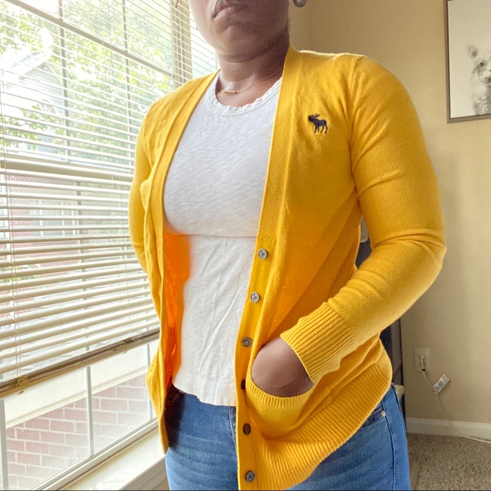Abercrombie and Fitch cardigan